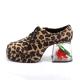 Chaussures léopard années 70 homme avec talon aquarium – Look rétro et excentrique