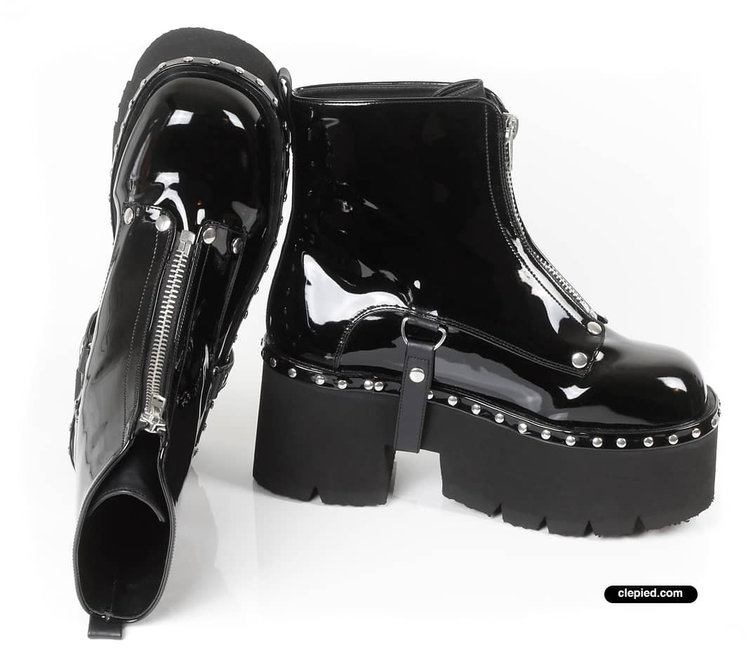 Bottine gothique femme / homme Demonia noire vernis à gros talon cloutés